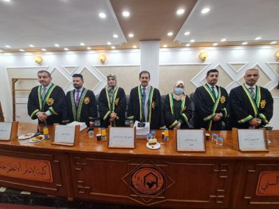 الاستاذ الدكتور فاضل البدراني عضو لجنة مناقشة اطروحة دكتوراه في كلية الإمام الأعظم