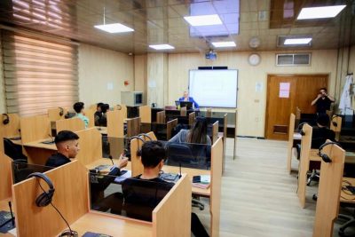 قسم اللغة الانكليزية في كلية الآداب تقيم ورشة بعنوان صيانه الحاسبات 