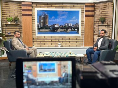 تدريسي في قسم الصحافة الاذاعية والتلفزيونية في ضيافة قناة سامراء الفضائية للحديث عن التعليم الاهلي إيجابياته وسلبياته