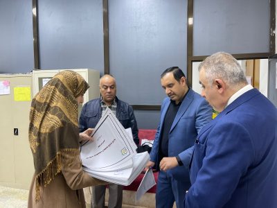 لجنة وزارية تزور كلية طب الاسنان لمتابعة الامتحانات النصفية النظرية للعام الدراسي الحالي ٢٠٢٢-٢٠٢٣